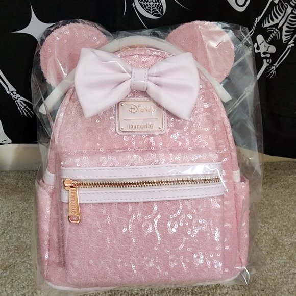 BNWT Minnie Mouse Sequin Cotton Candy Loungefly Mini Backpack - Picture 9 of 9